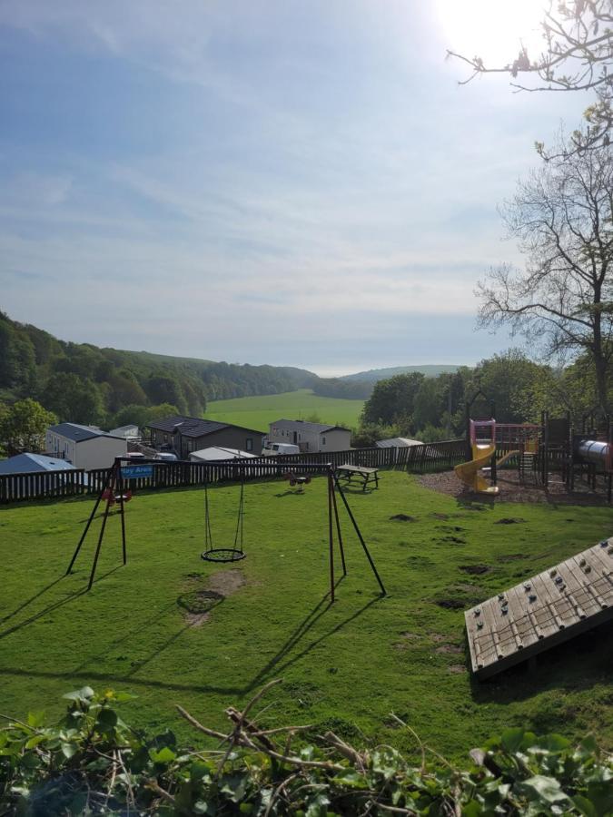 The Sunny Bunny Holiday Home Ballantrae Eksteriør bilde